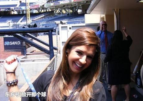 美女记者吃瓜爆料,娱乐圈吃瓜大事件